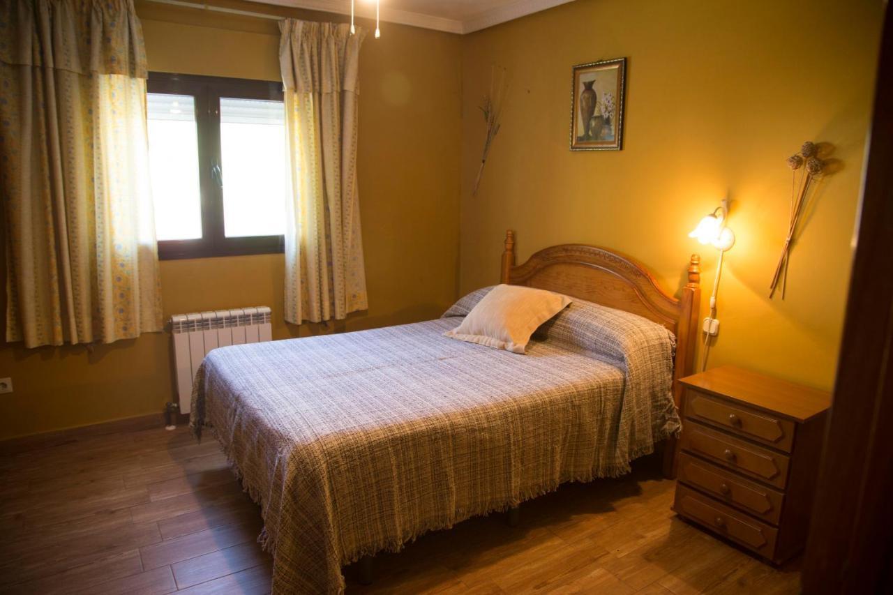 La Charca De La Dehesa Villa Casas del Monte Bagian luar foto