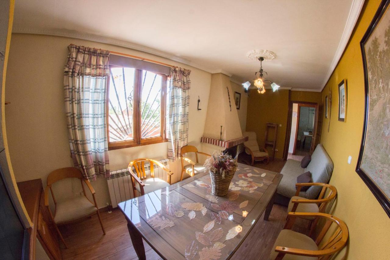 La Charca De La Dehesa Villa Casas del Monte Bagian luar foto
