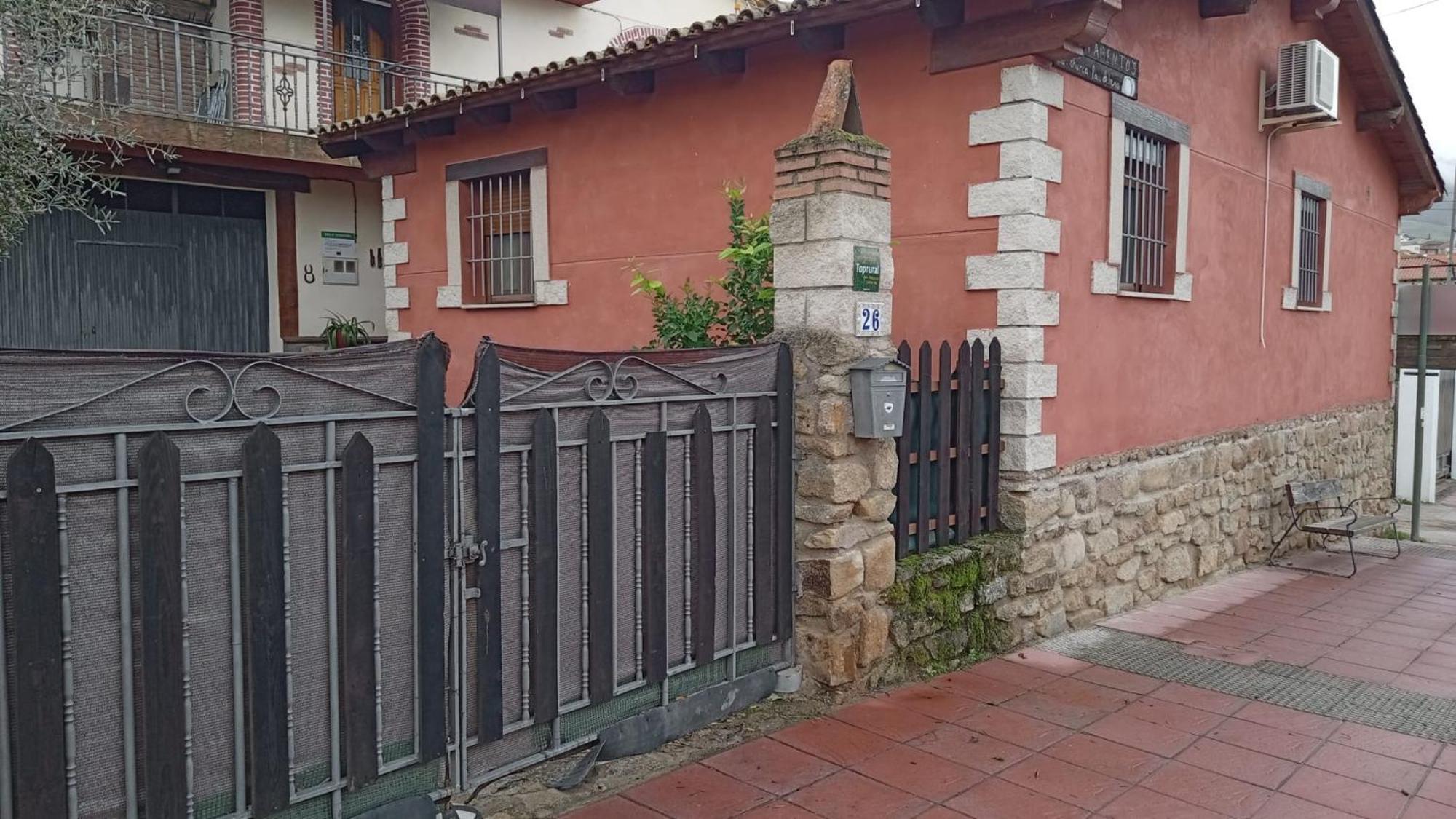 La Charca De La Dehesa Villa Casas del Monte Bagian luar foto